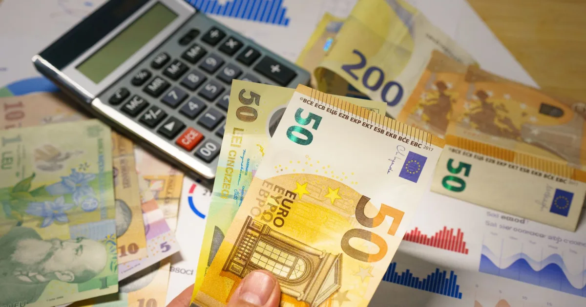 Facturi în valută: care e cursul care contează